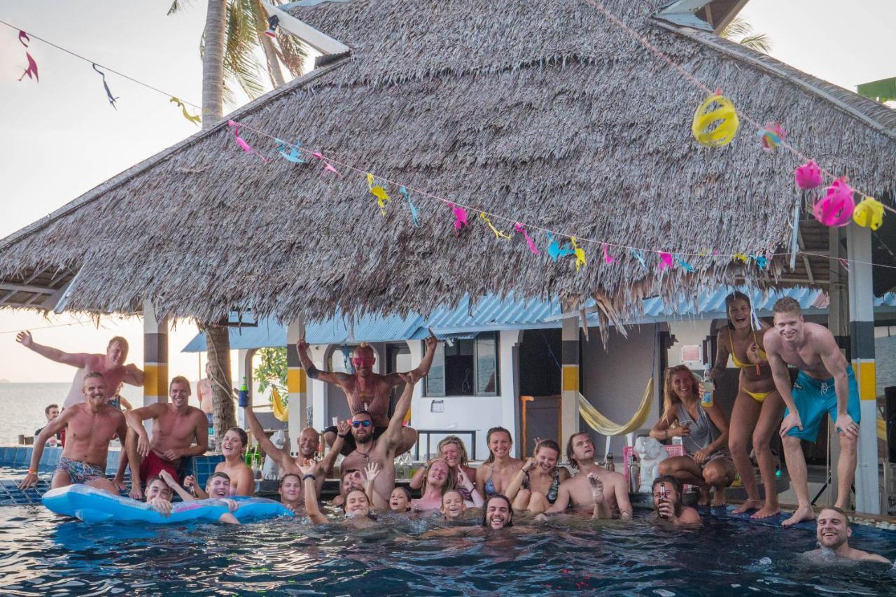 Asia Blue - Beach Hostel Hacienda Ко Панган Екстериор снимка